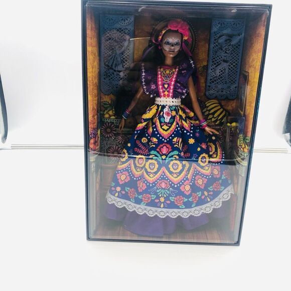 Brand New Barbie Dia De Los Muertos 2022 Day of The Dead Doll.‎ - Picture 5 of 5